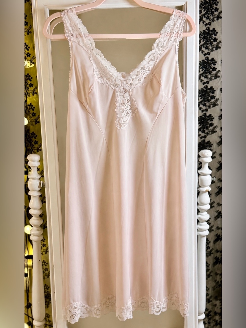 Vintage Blush Pink Lace Trim midi Slip Nightgown | Size 4